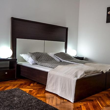 Modena Apartments Novi Sad Kamer foto