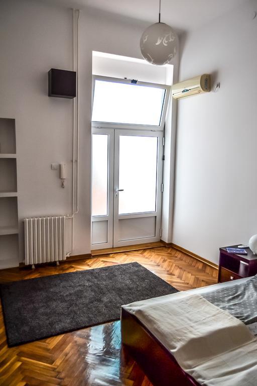 Modena Apartments Novi Sad Kamer foto