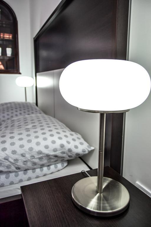Modena Apartments Novi Sad Kamer foto